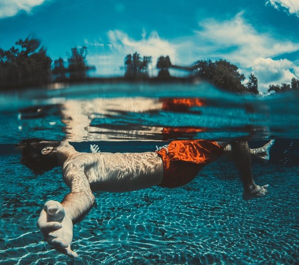 Devenir pisciniste: guide complet de formation